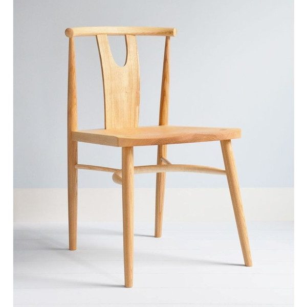 Evie Chair - In the Style of Wishbone Chair - Tudor Oak, UK