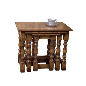 Classic Small Nest of Tables - Solid Oak Coffee Tables - Tudor Oak, UK